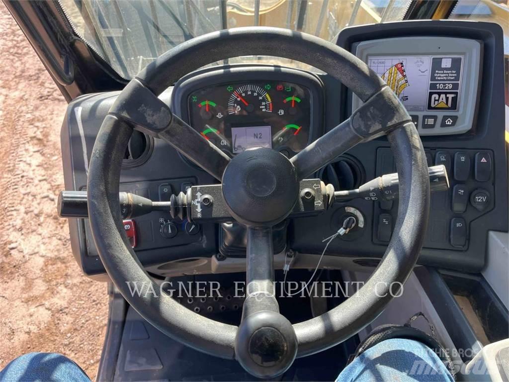 CAT TL1255D 텔러 핸들러