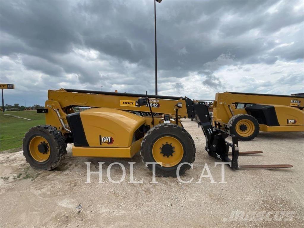 CAT TL642 텔러 핸들러