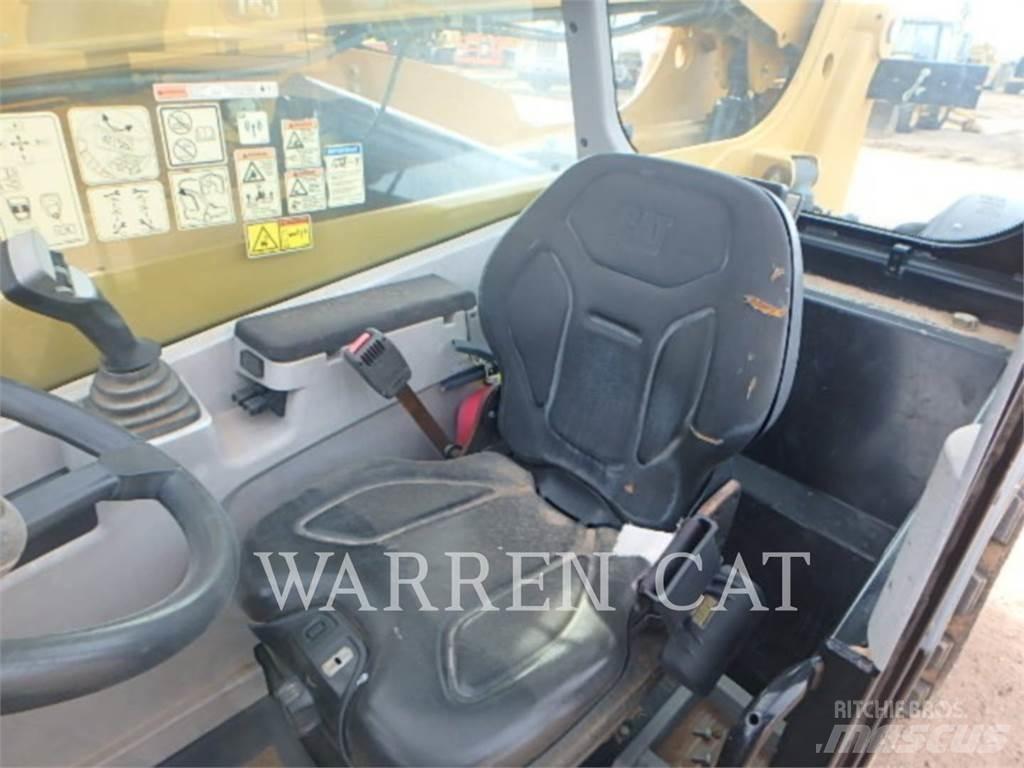 CAT TL642D 텔러 핸들러