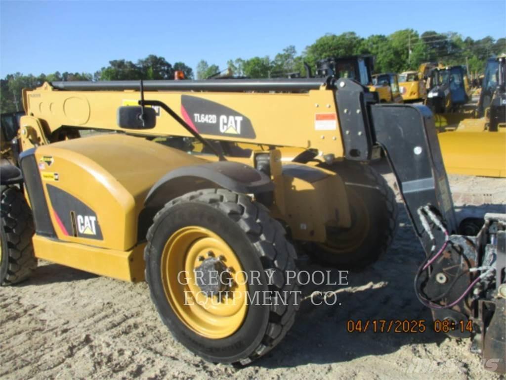 CAT TL642D 텔러 핸들러