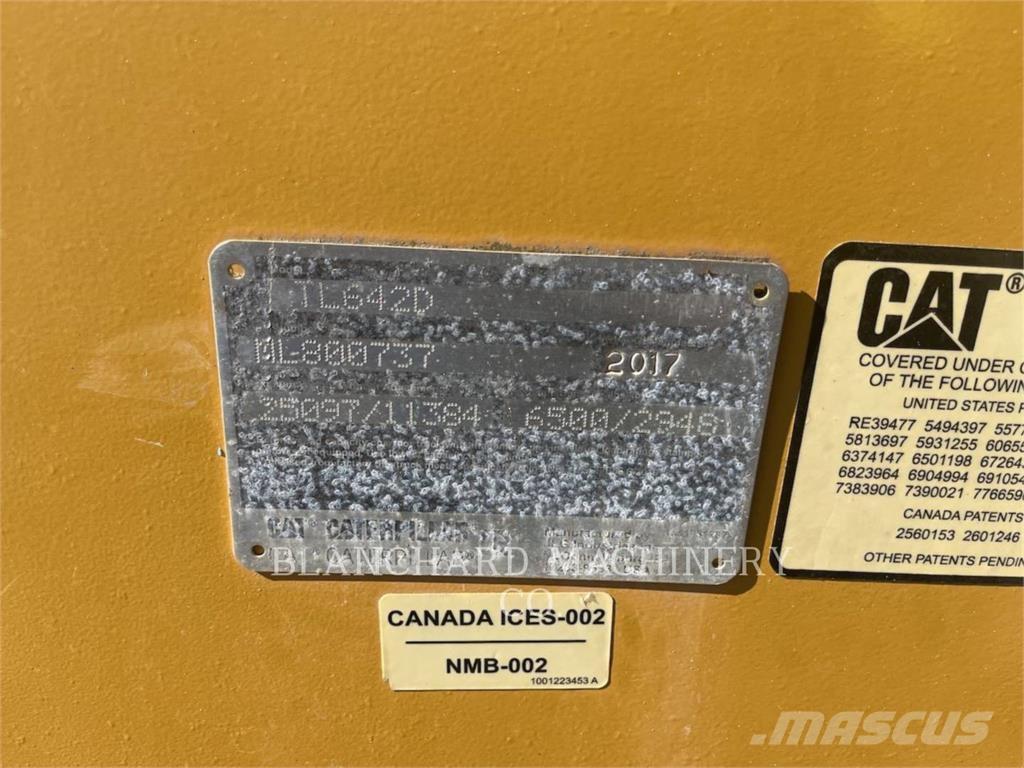 CAT TL642D 텔러 핸들러