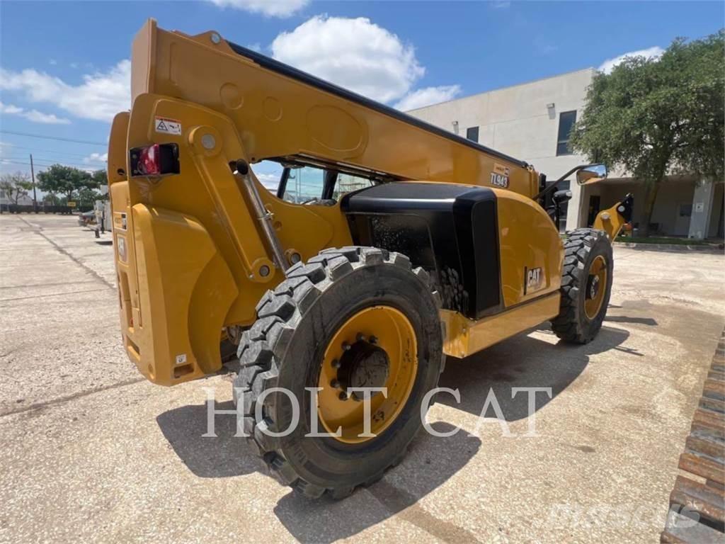 CAT TL943  휠로우더