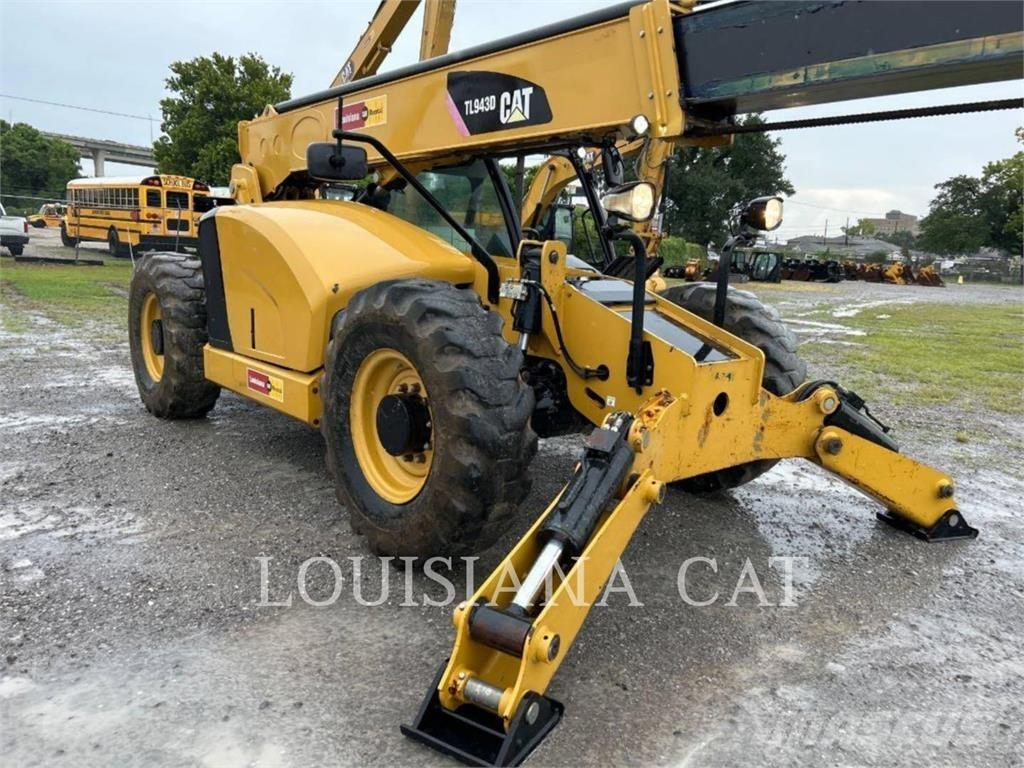 CAT TL943D 텔러 핸들러