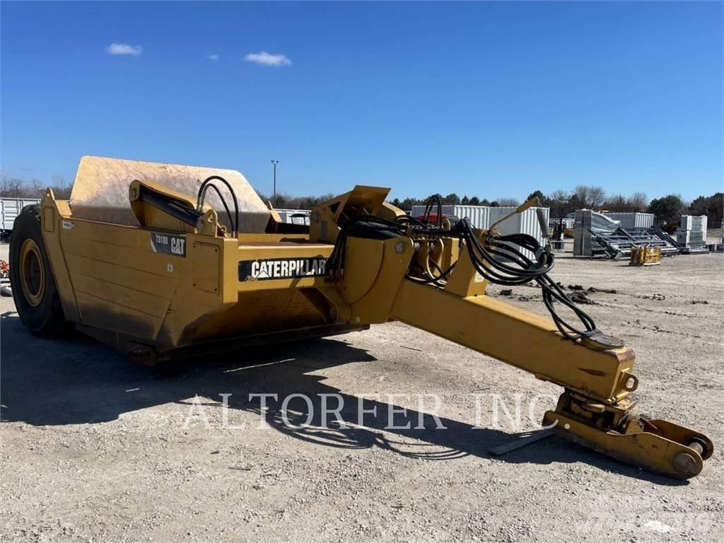 CAT TS180 스크레이퍼