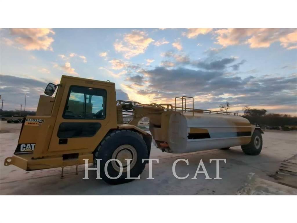 CAT W00 613C 탱커 트럭