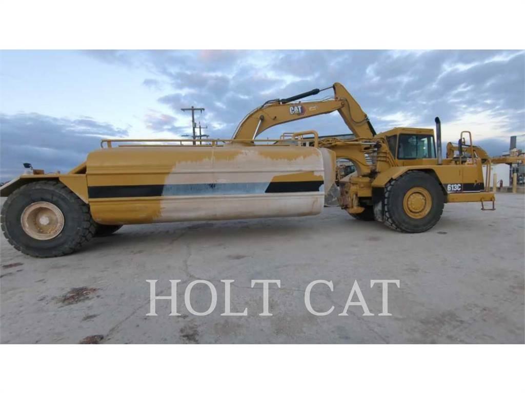 CAT W00 613C 탱커 트럭