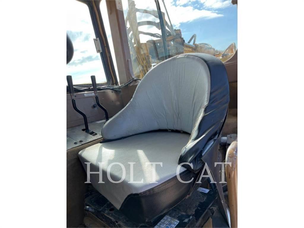 CAT W00 613C 스크레이퍼