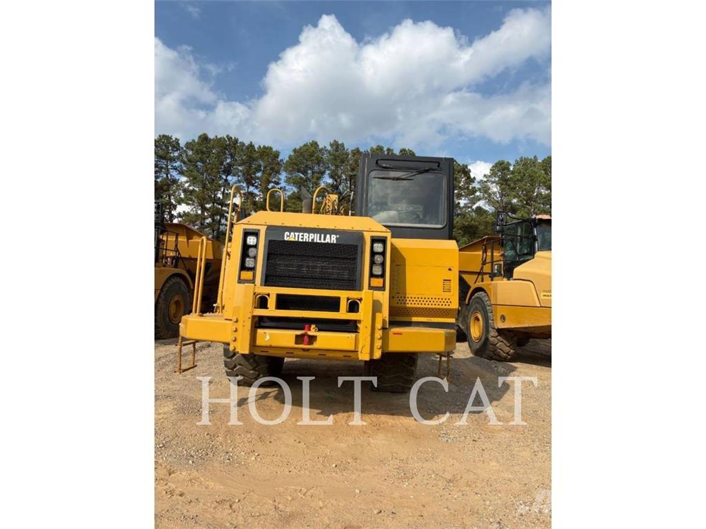 CAT W00 621G 스크레이퍼