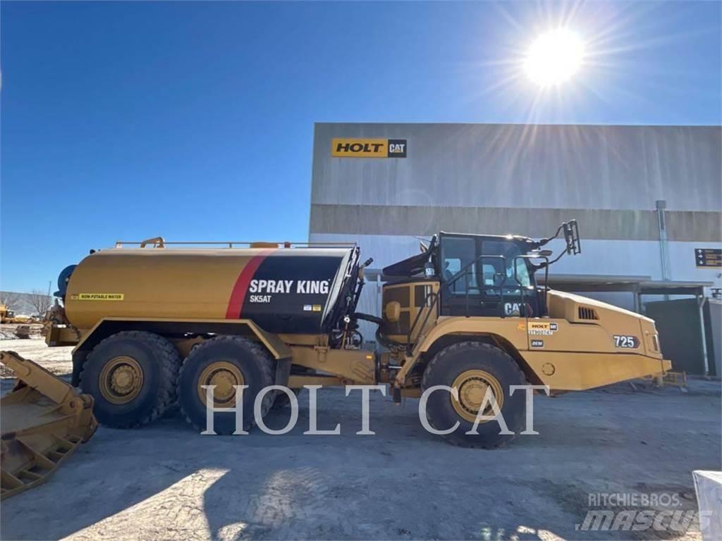 CAT W00 725 탱커 트럭