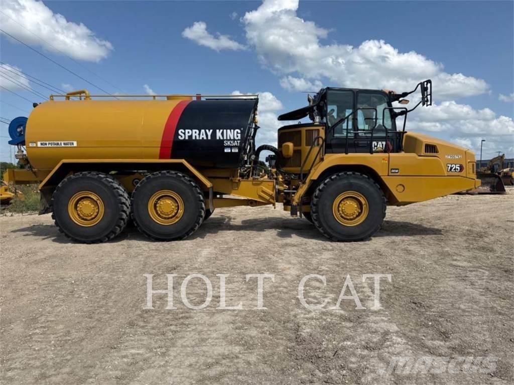 CAT W00 725 탱커 트럭