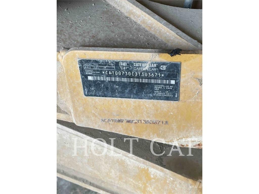 CAT W00 730 탱커 트럭