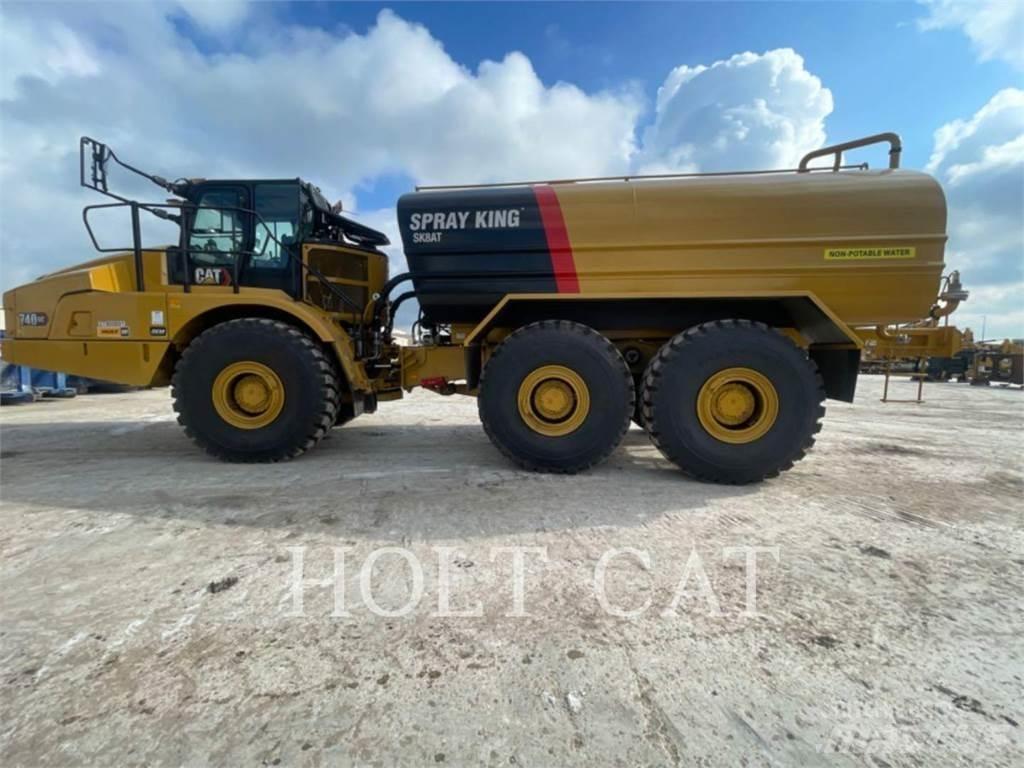 CAT W00 740 탱커 트럭