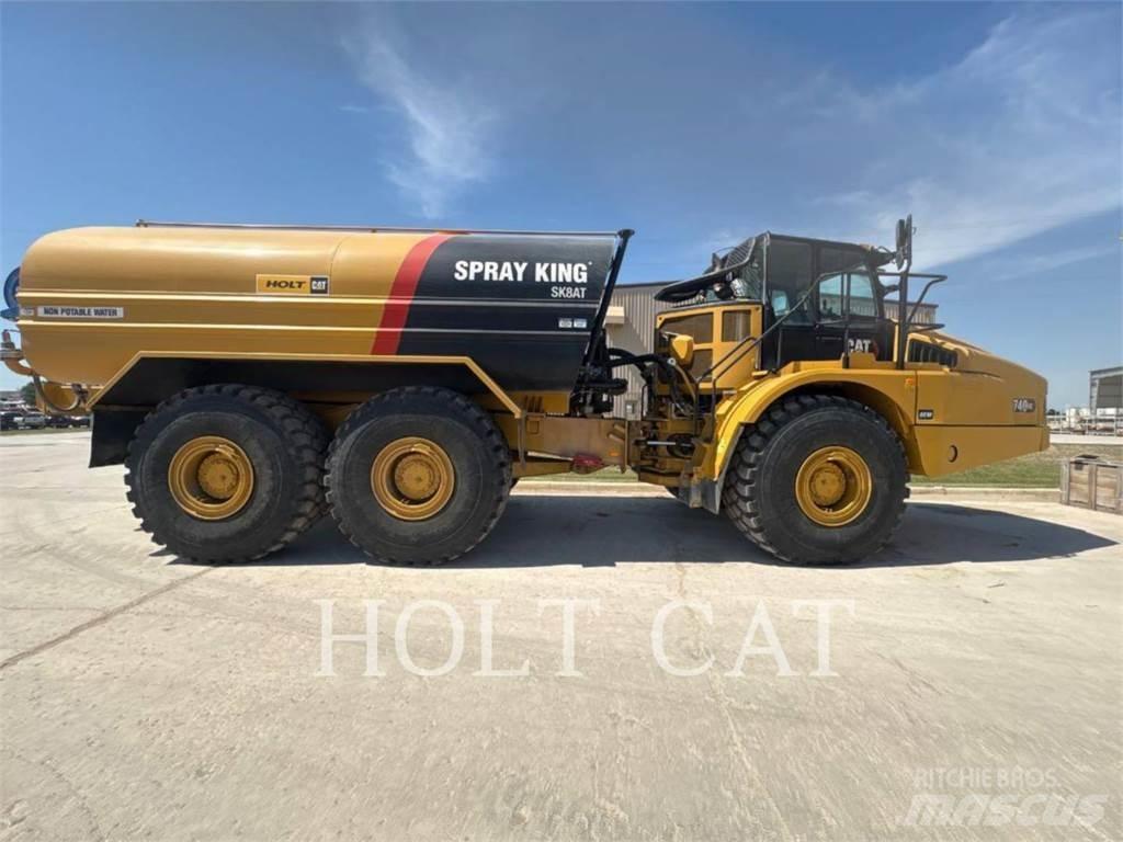 CAT W00 740GC 탱커 트럭