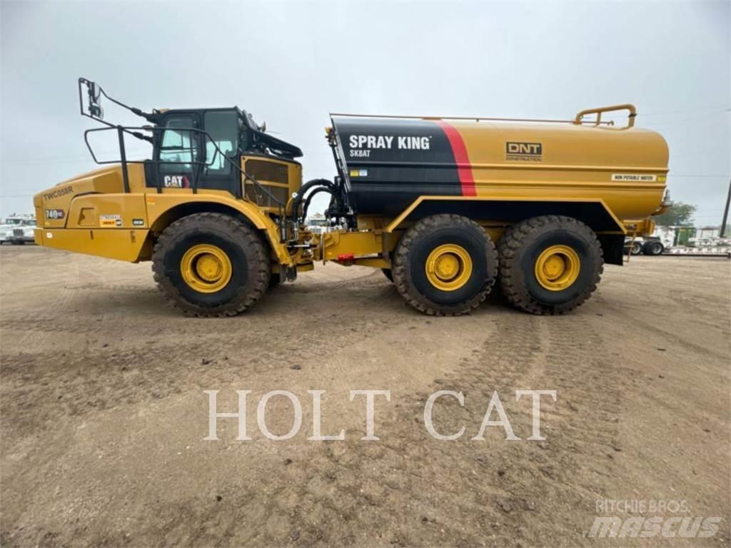 CAT W00 740GC 탱커 트럭
