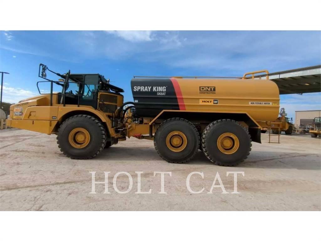 CAT W00 740GC 탱커 트럭