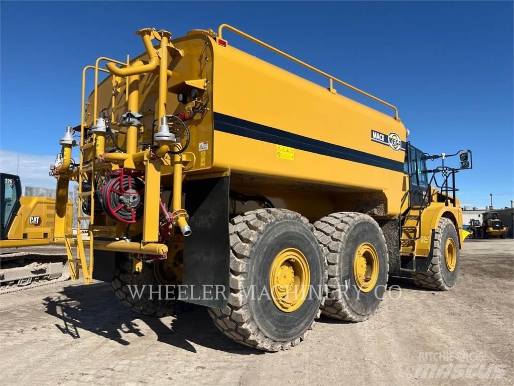 CAT WT 740 GC 탱커 트럭