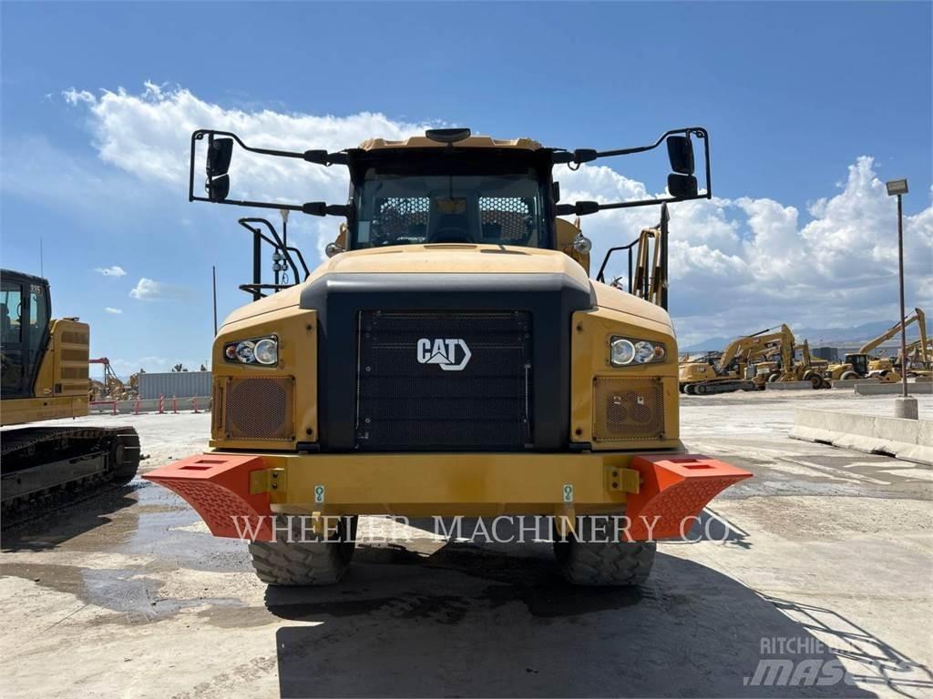 CAT WT 740 GC 탱커 트럭