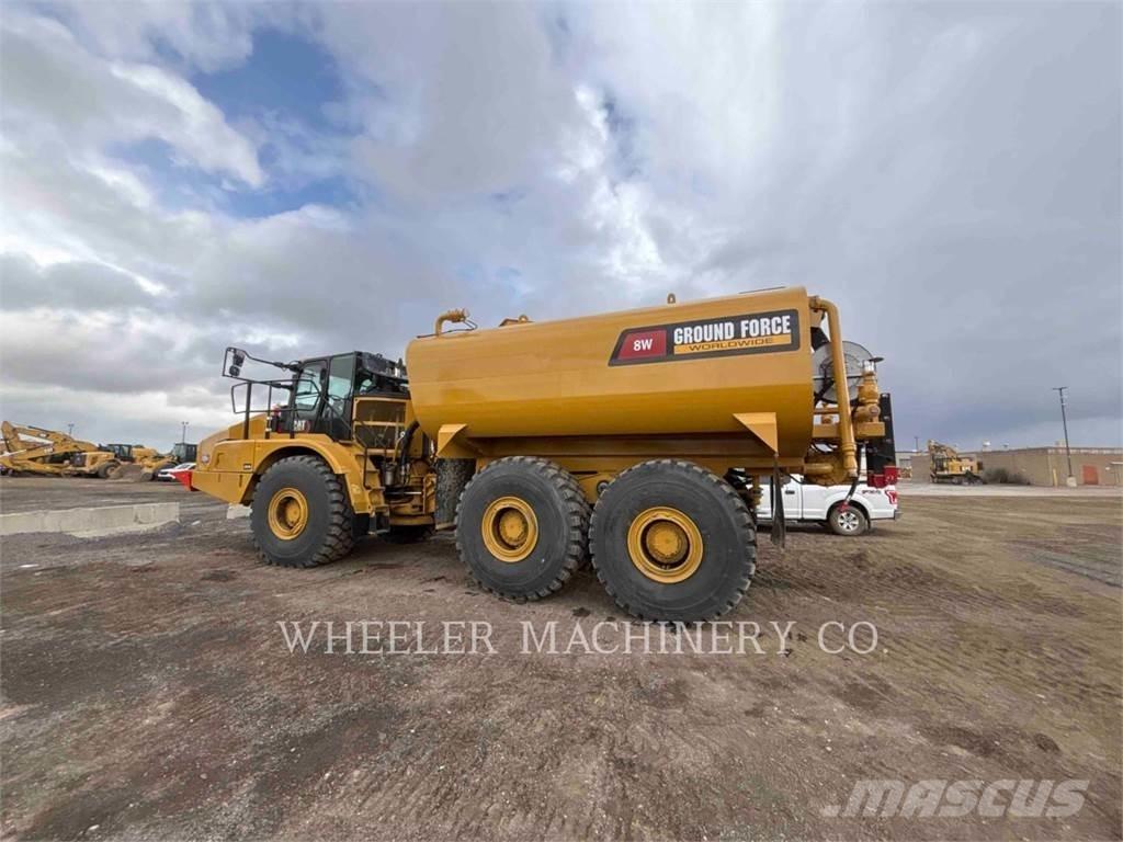 CAT WT 740 GC 탱커 트럭