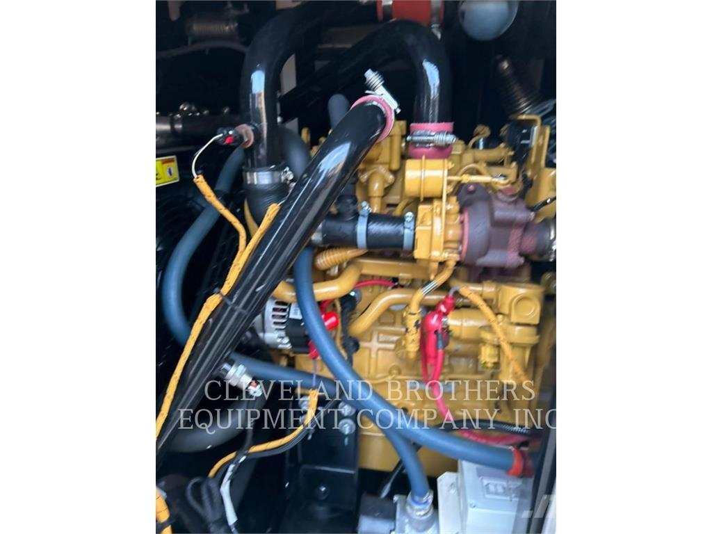 CAT XQ 35 기타 발전기