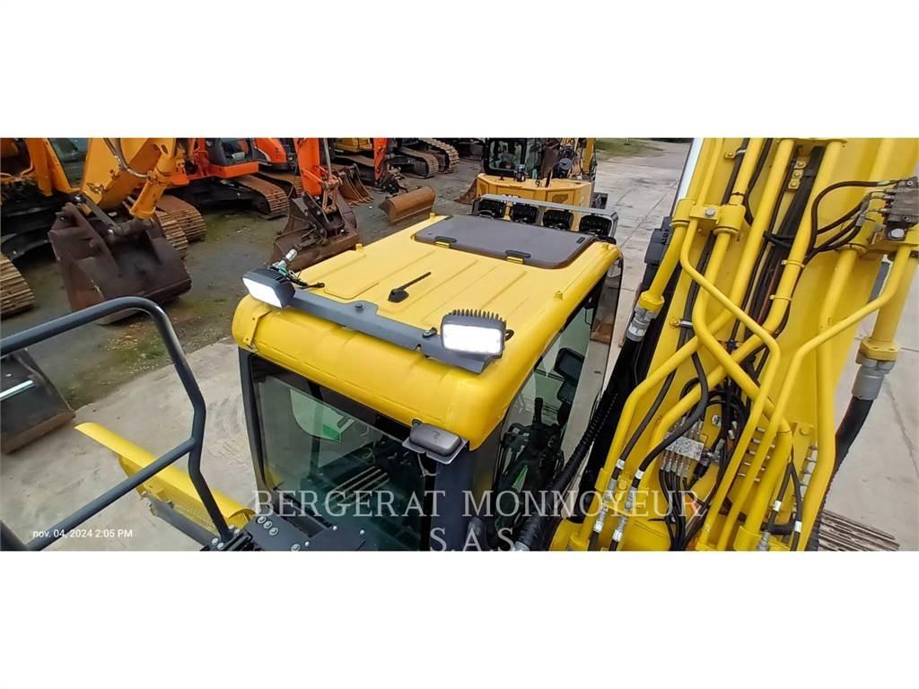 Doosan DX300 대형 굴삭기 29톤 이상