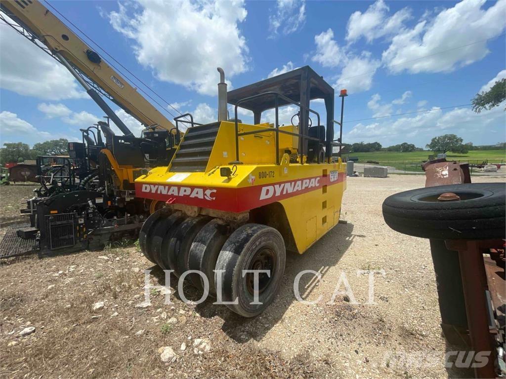 Dynapac CP271 공기 타이어 롤러