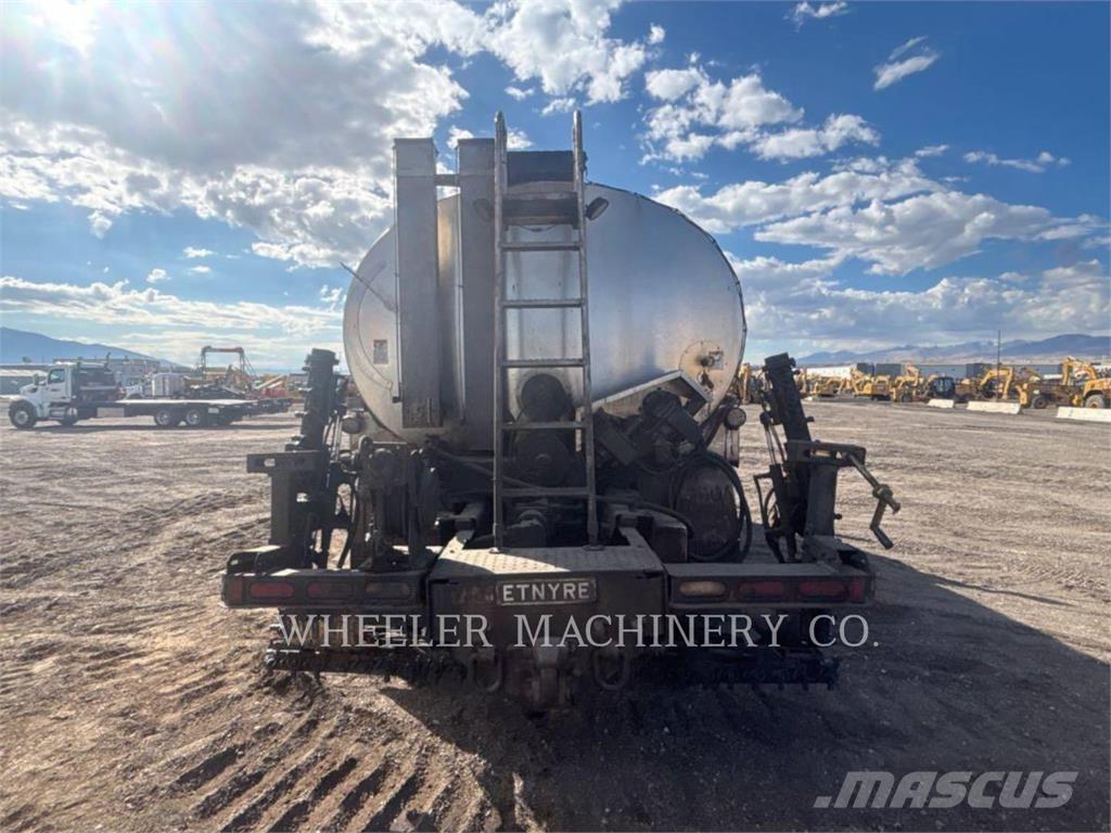  E.D. ETNYRE DIST 3500 아스팔트 분무기