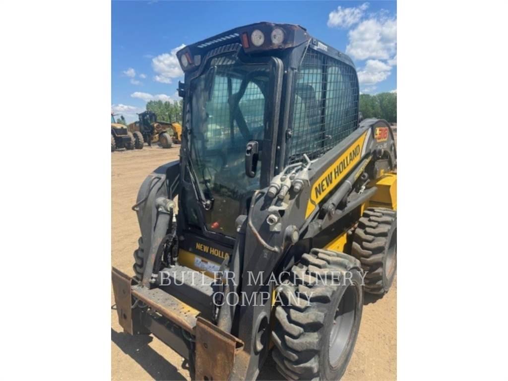 Ford / New Holland L318  스키드로더