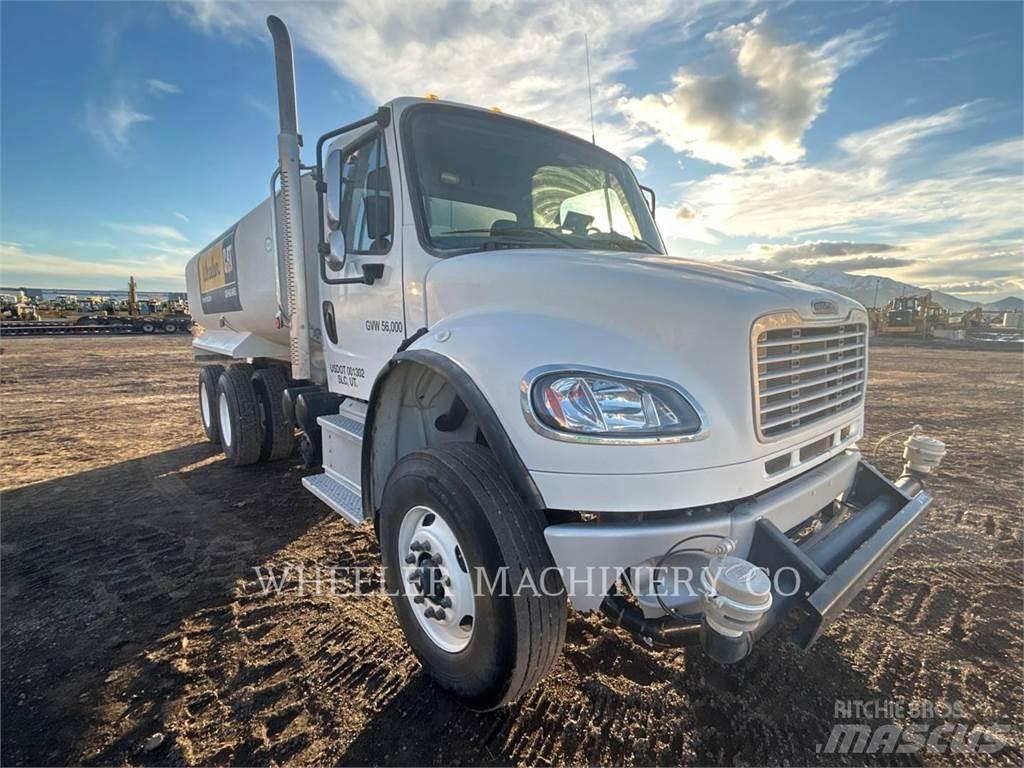 Freightliner WT4000 A 탱커 트럭