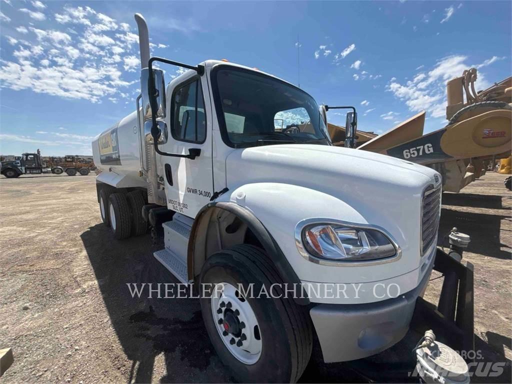 Freightliner WT4000 A 탱커 트럭
