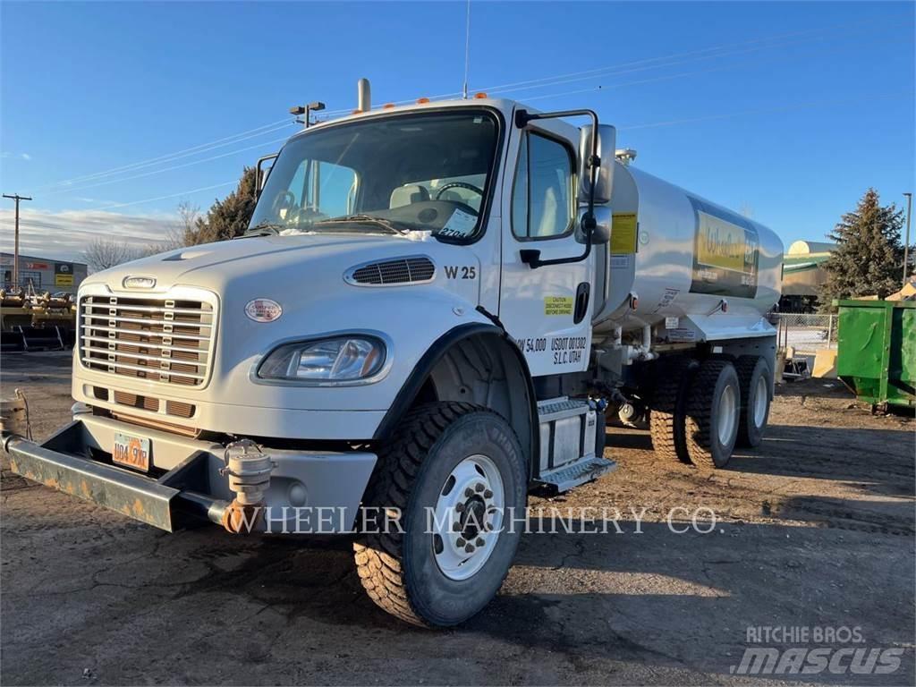 Freightliner WT4000 A 탱커 트럭