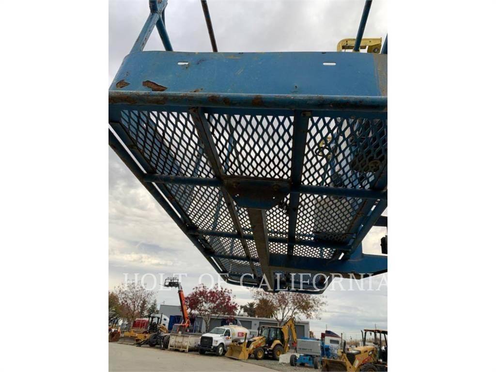 Genie BOOM S65 관절형 전동이동 리프트