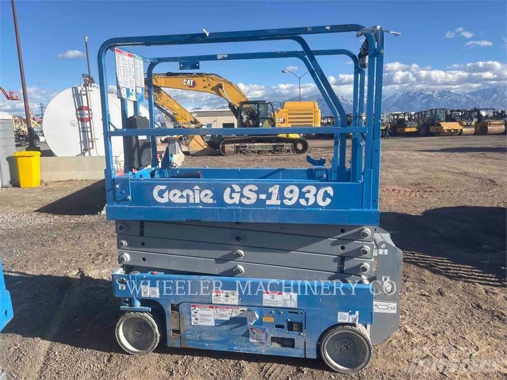 Genie GS1930 가위형 리프트