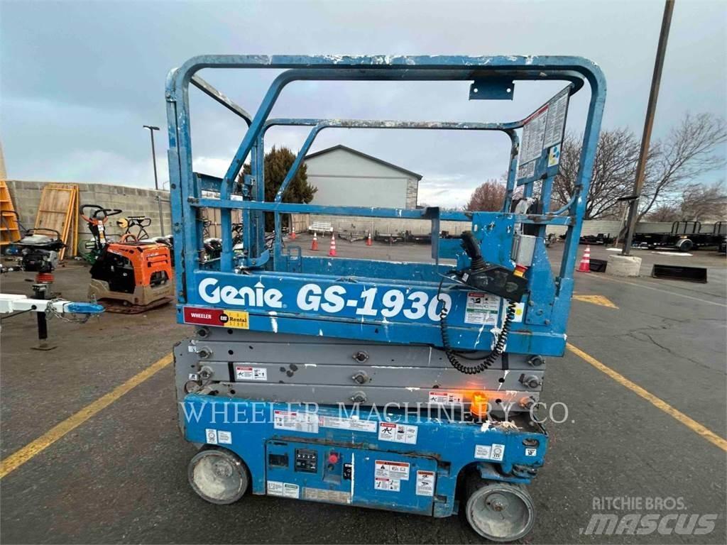 Genie GS1930 가위형 리프트