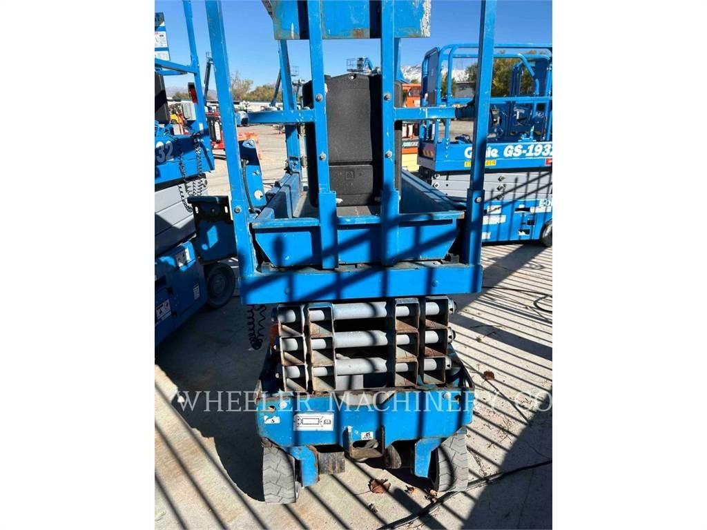 Genie GS1930 가위형 리프트