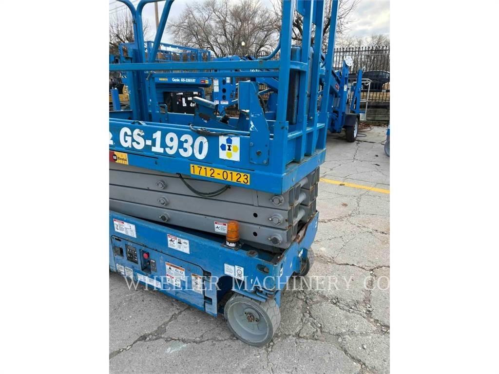 Genie GS1930 가위형 리프트