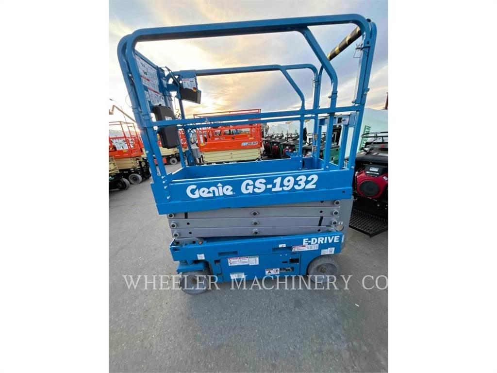 Genie GS1932 가위형 리프트
