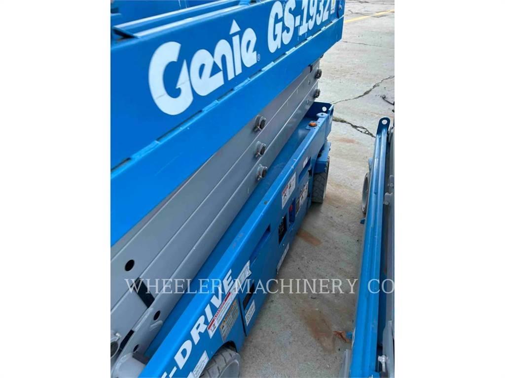 Genie GS1932 가위형 리프트
