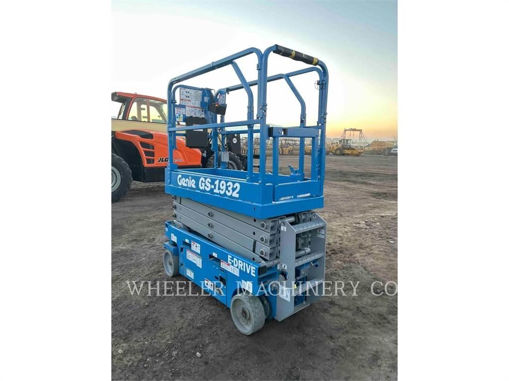 Genie GS1932 가위형 리프트