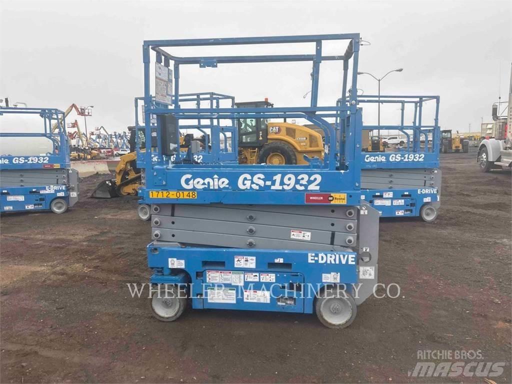 Genie GS1932 가위형 리프트