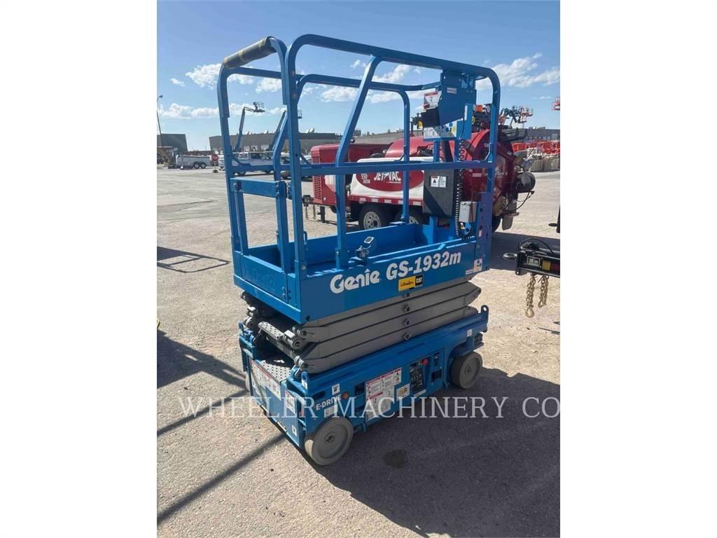 Genie GS1932M 가위형 리프트