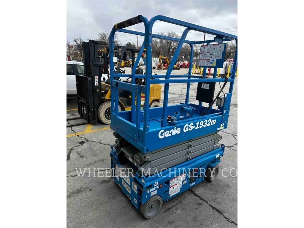 Genie GS1932M 가위형 리프트