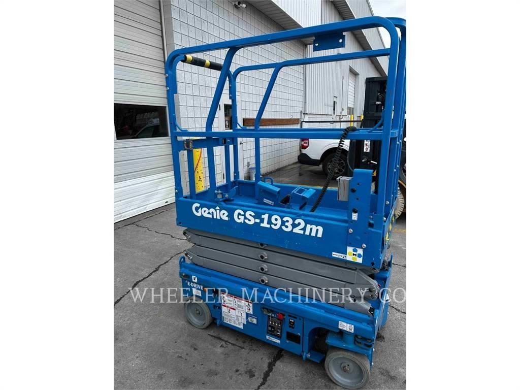 Genie GS1932M 가위형 리프트