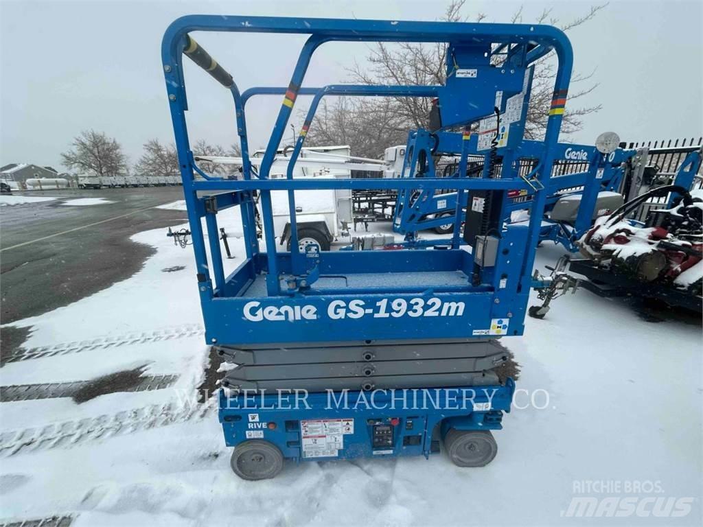 Genie GS1932M 가위형 리프트