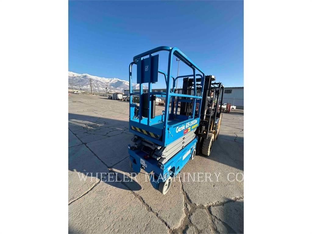 Genie GS1932M 가위형 리프트