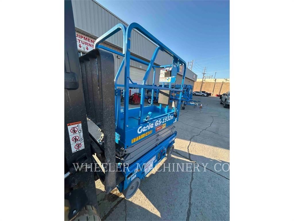 Genie GS1932M 가위형 리프트