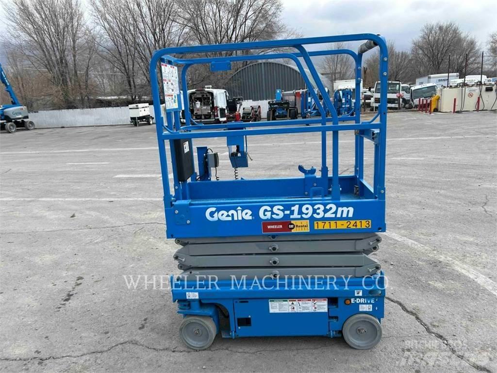 Genie GS1932M 가위형 리프트