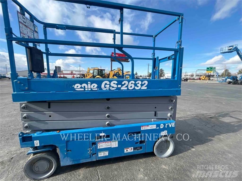 Genie GS2632 가위형 리프트