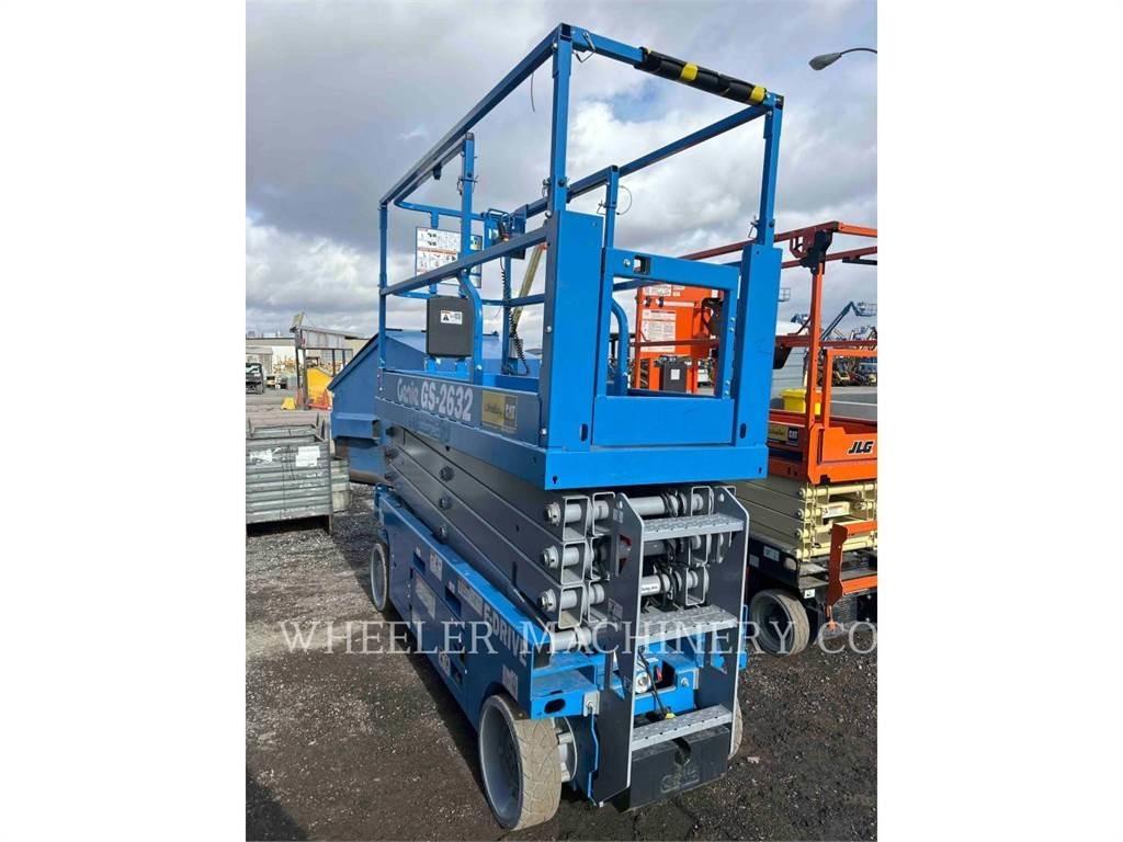 Genie GS2632 가위형 리프트