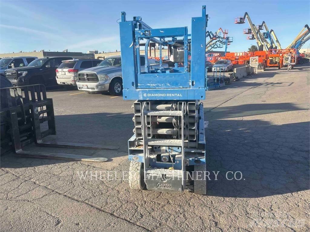 Genie GS2632 가위형 리프트