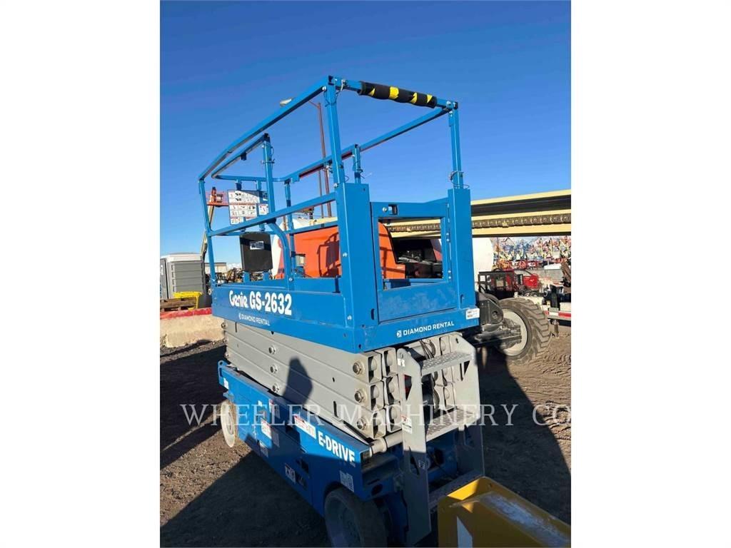 Genie GS2632 가위형 리프트